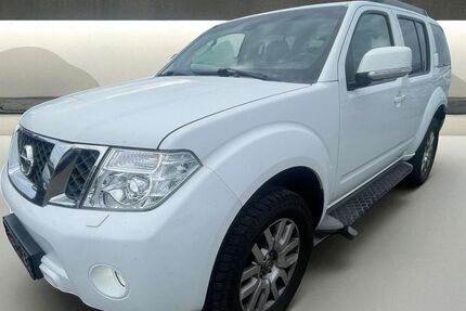 Nissan Pathfinder 243.700 km 14.999 &euro; Speyer 67346
