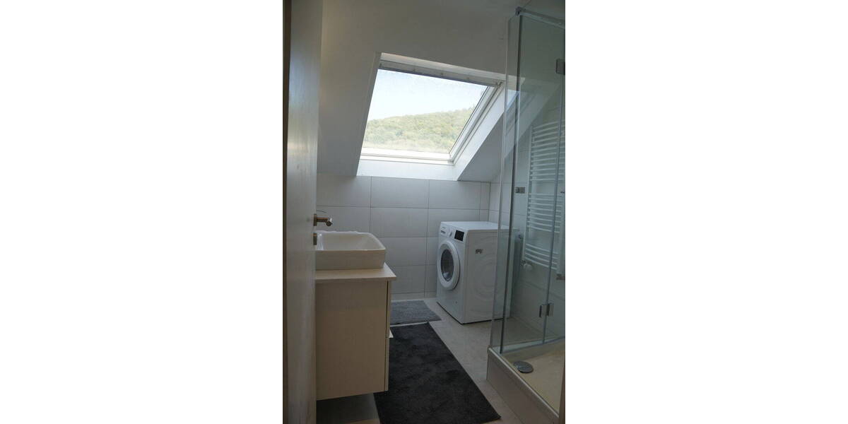 Etagenwohnung Neckargemünd Kleingemünd - 3 Zimmer, 96 m&sup2;, 990&euro; | Angebot:26385746