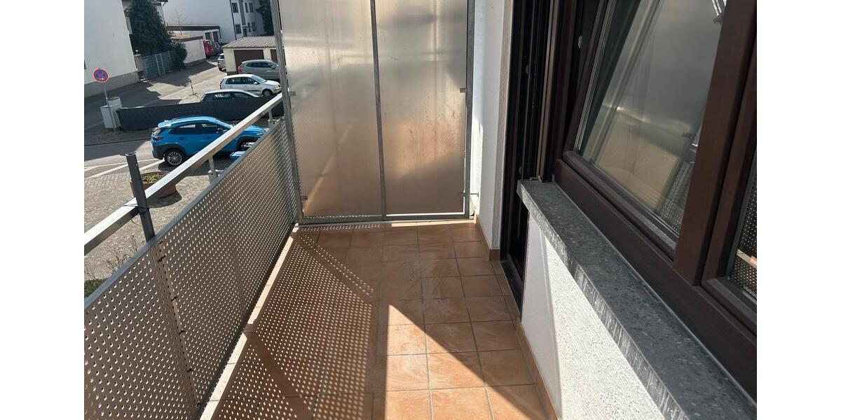 Etagenwohnung Schwetzingen - 3 Zimmer, 86 m&sup2;, 1.150&euro; | Angebot:25305324