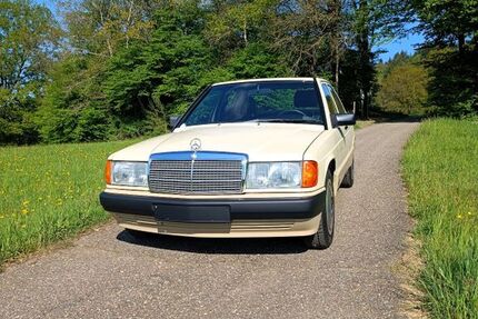 Mercedes-Benz 190 29.460 km 22.900 € Eberbach 69412