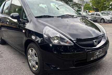 Honda Jazz 233.000 km 2.500 &euro; Heppenheim 64646