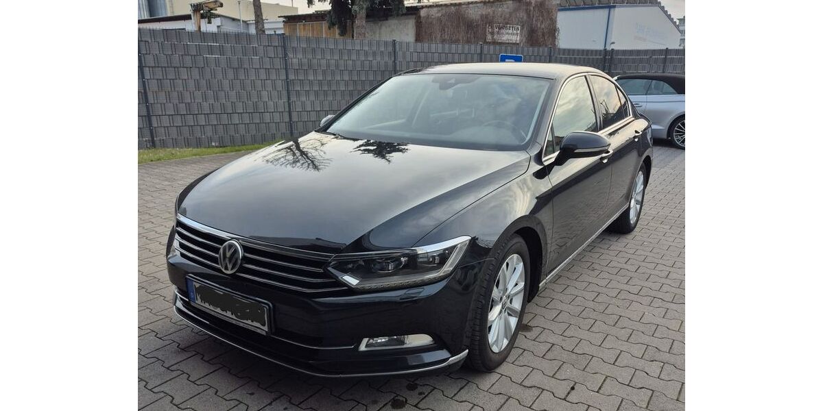 VW Passat 218.000 km 15.900 &euro; Mannheim 68167