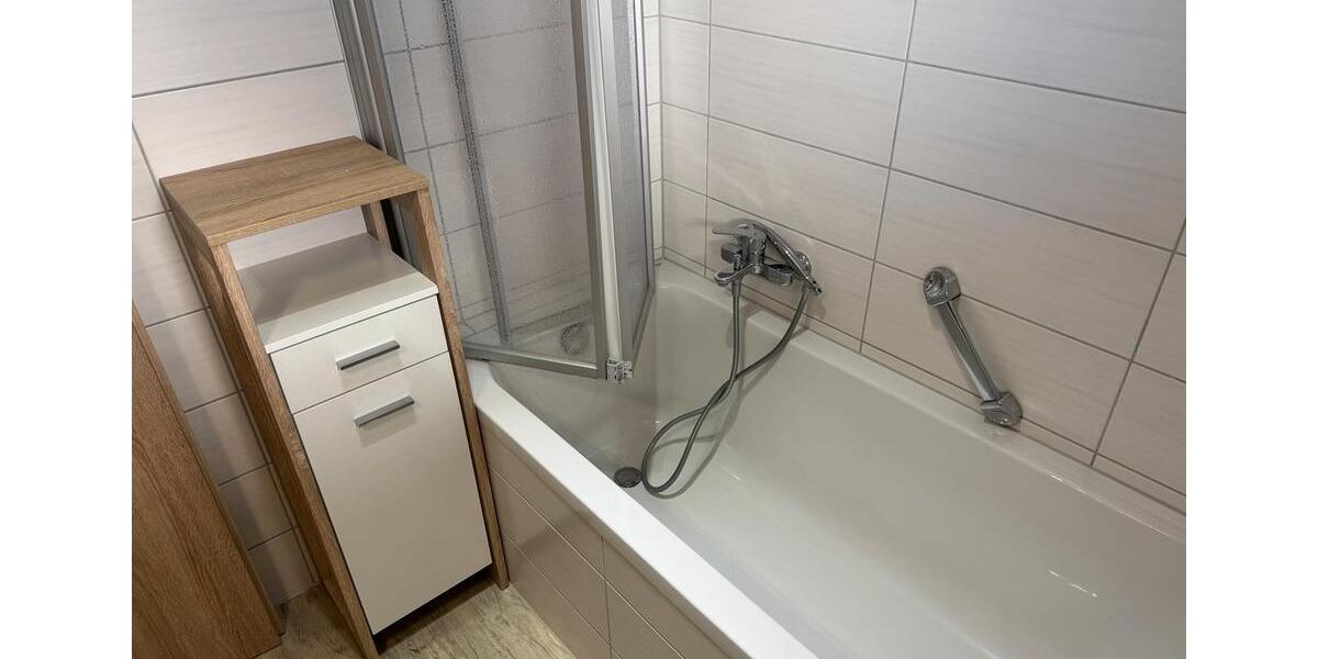 Einfamilienhaus Sinsheim - 9 Zimmer, 184 m&sup2;, 649.000&euro; | Angebot:26897390