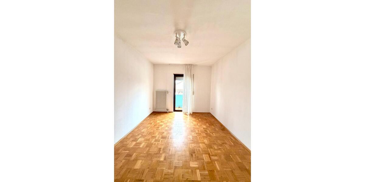 Reihenhaus Mannheim - 4.5 Zimmer, 144 m&sup2;, 2.000&euro; | Angebot:25606993