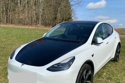 Tesla Model Y 75.000 km 28.500 &euro; Rimbach 64668