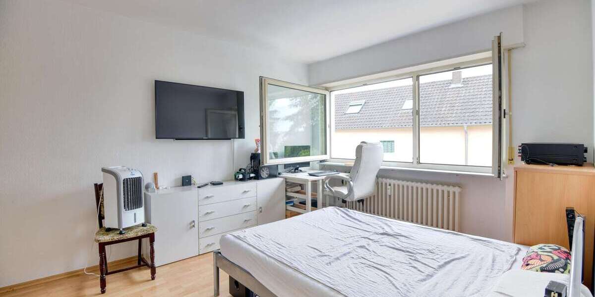 Praktisch geschnittene 2-Zimmer-Wohnung mit Balkon und Stellplatz - Terrassenwohnung Mannheim Käfertal | Angebot:27023847