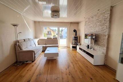 Wohnung Viernheim - 3 Zimmer, 92 m&sup2;, 1.080&euro; | Angebot:25684687