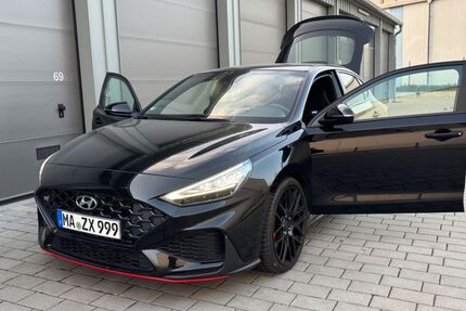 Hyundai i30 69.500 km 25.300 &euro; Mannheim 68219