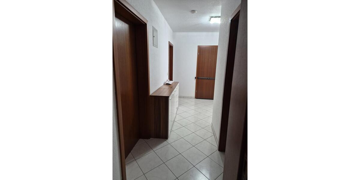 Etagenwohnung Frankenthal (Pfalz) - 2 Zimmer, 81 m&sup2;, 210.000&euro; | Angebot:26844560