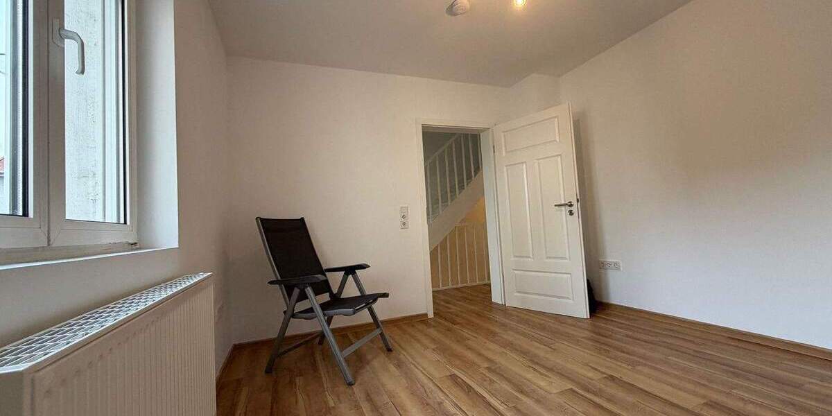 Einfamilienhaus Mannheim Neckarstadt - 5 Zimmer, 95 m&sup2;, 450.000&euro; | Angebot:25601268