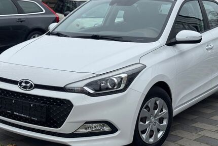 Hyundai i20 67.000 km 10.999 &euro; Ludwigshafen 67071
