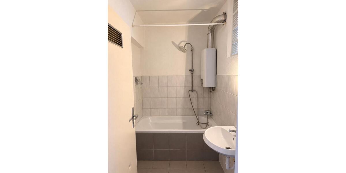 Etagenwohnung Ludwigshafen am Rhein Edigheim - 2 Zimmer, 51 m&sup2;, 660&euro; | Angebot:27589309