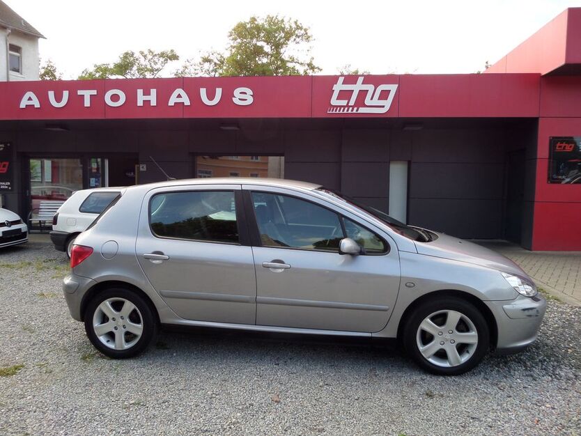 Peugeot 307 212.493 km 3.900 € Ludwigshafen am Rhein 67059
