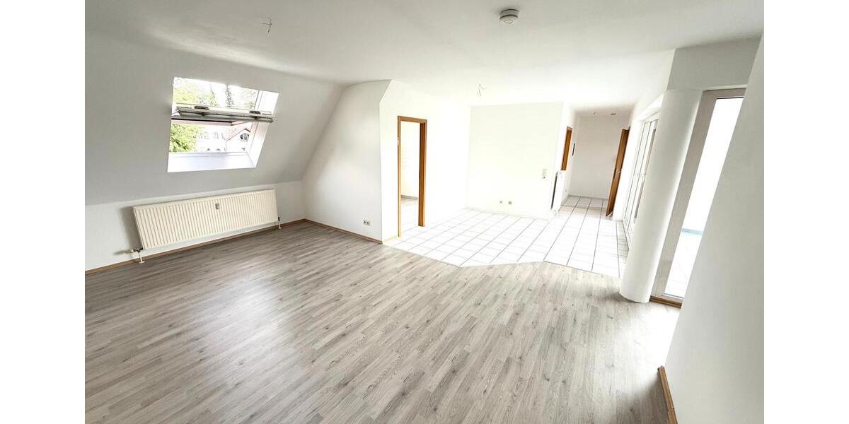 Dachgeschoßwohnung Angelbachtal - 3 Zimmer, 82 m&sup2;, 219.000&euro; | Angebot:26965597