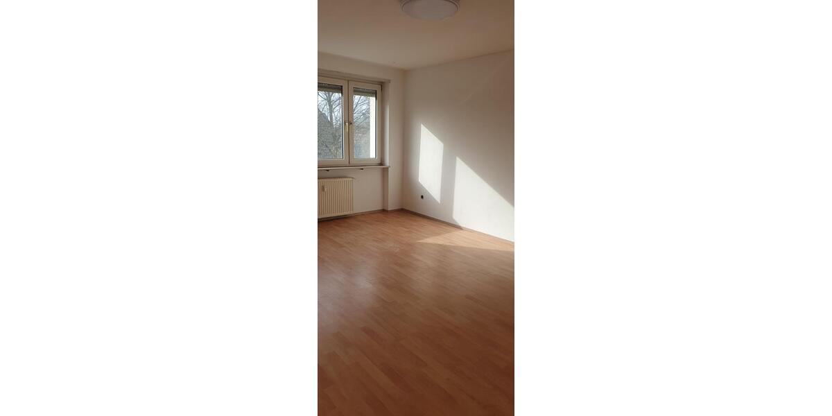 Etagenwohnung Ludwigshafen am Rhein Parkinsel - 3 Zimmer, 85 m&sup2;, 975&euro; | Angebot:25382127