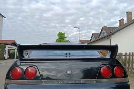 Nissan Skyline 170.000 km 22.000 € Speyer 67346