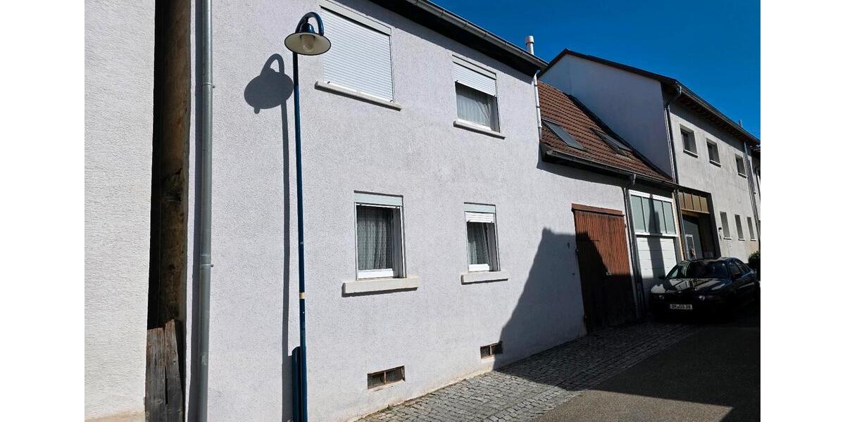 Einfamilienhaus Östringen - 5 Zimmer, 125 m&sup2;, 1.230&euro; | Angebot:26070725