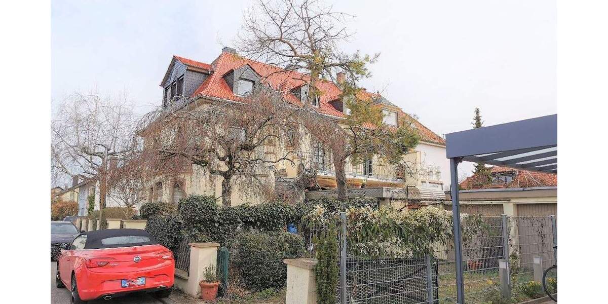 Herrschaftlicher Altbau in ruhiger Lage 3 zimmer