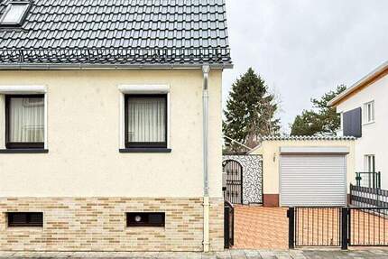 ** Ca.760 qm Freiheit mitten in Frankenthal: Charismatische Doppelhaushälfte mit riesigem Garten ** 5 zimmer