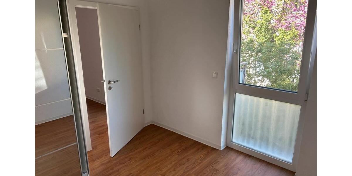 Etagenwohnung Ludwigshafen am Rhein Mundenheim - 2 Zimmer, 48 m&sup2;, 700&euro; | Angebot:26335216