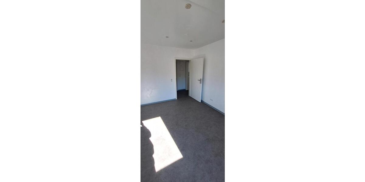 Dachgeschoßwohnung Mannheim Herzogenried - 2 Zimmer, 50 m&sup2;, 920&euro; | Angebot:26223627