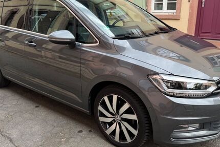 VW Touran 99.293 km 19.950 &euro; Mannheim 68305