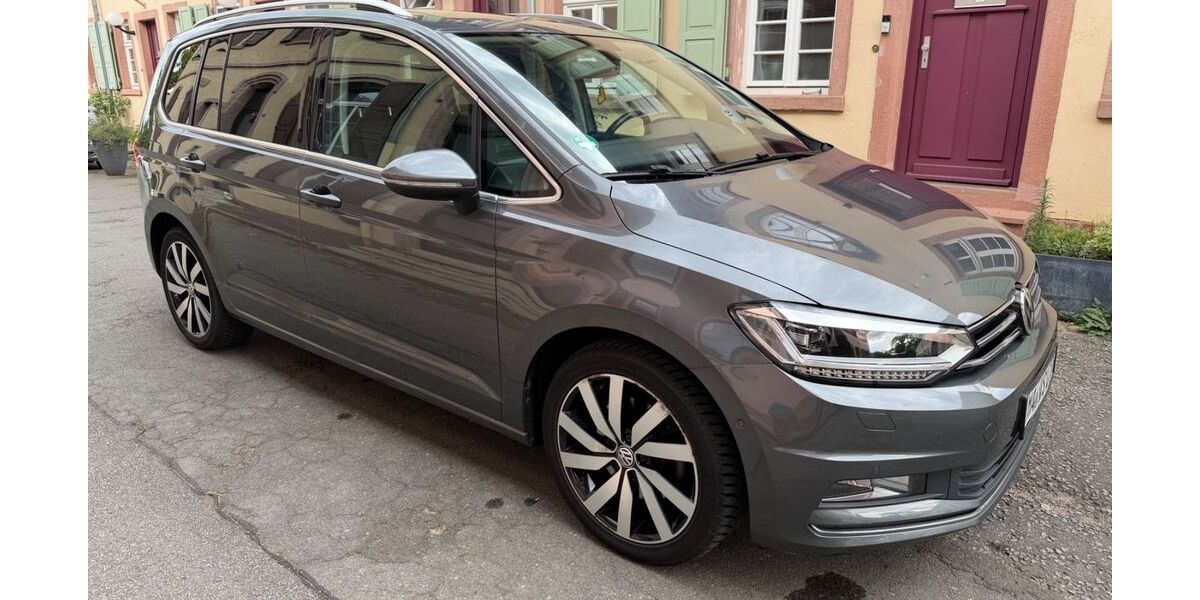 VW Touran 99.293 km 19.950 &euro; Mannheim 68305
