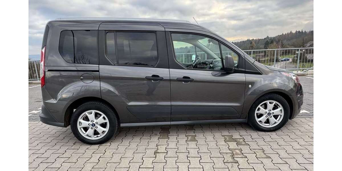Ford Tourneo Connect 78.500 km 14.000 &euro; Meckesheim 74909