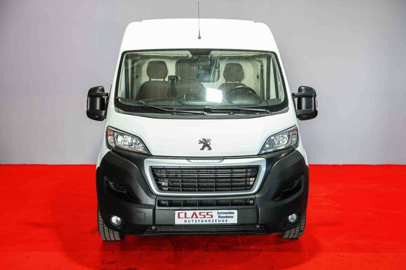 Peugeot Boxer 212.000 km 11.750 € Mannheim 68167