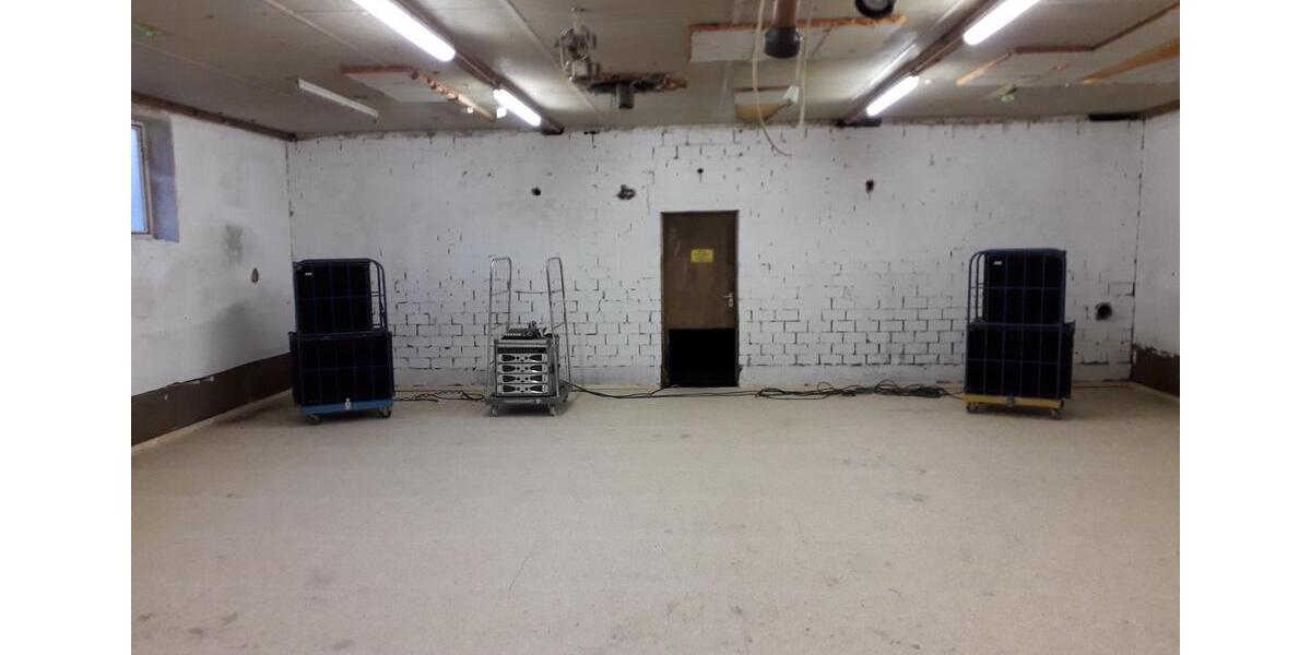 1.OG Scheune, Heustock, Lager, Werkstatt, Halle zimmer