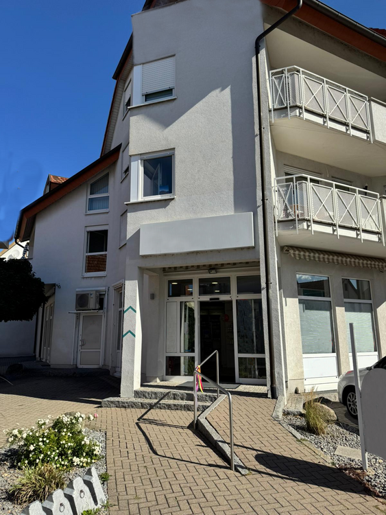 Einzelhandel in Sandhausen 375.000 € 135.15 m²