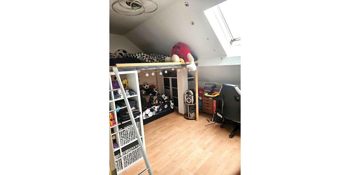 Dachgeschoßwohnung Viernheim - 3 Zimmer, 89 m&sup2;, 249.500&euro; | Angebot:26381802