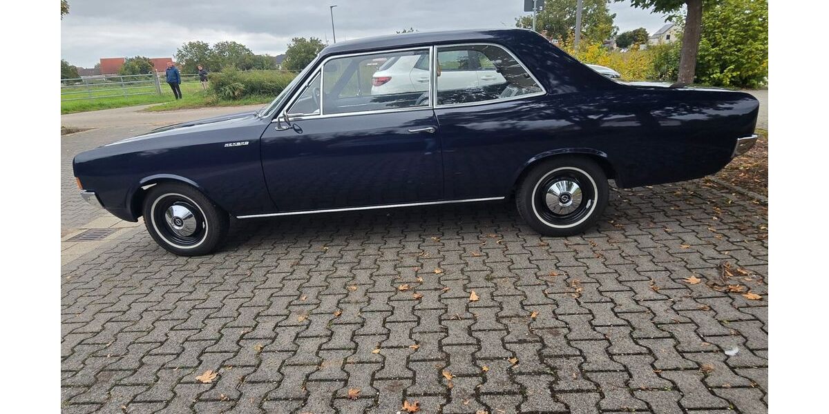 Opel Rekord 104.000 km 8.650 &euro; Harthausen 67376