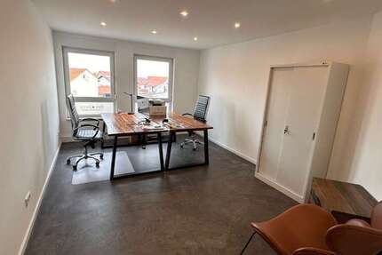 Büro in St. Leon-Rot 750 € 30 m²