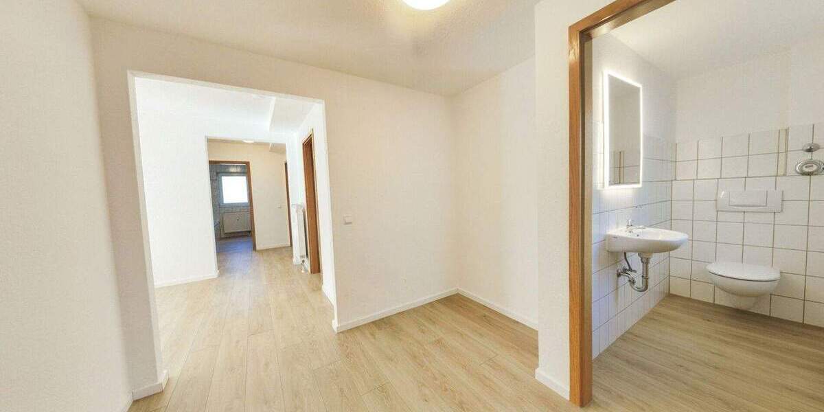 Etagenwohnung Sinsheim Dühren - 3 Zimmer, 93 m&sup2;, 279.000&euro; | Angebot:25339627