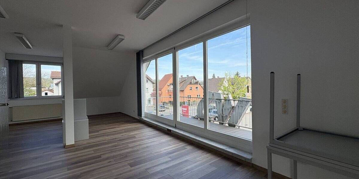 Gewerbeobjekt Rimbach - 5 Zimmer, 200 m&sup2;, 2.000&euro; | Angebot:26798495