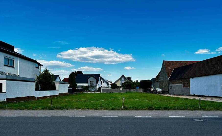 Grundstück zu verkaufen in Harthausen 849.000 € 1666 m²