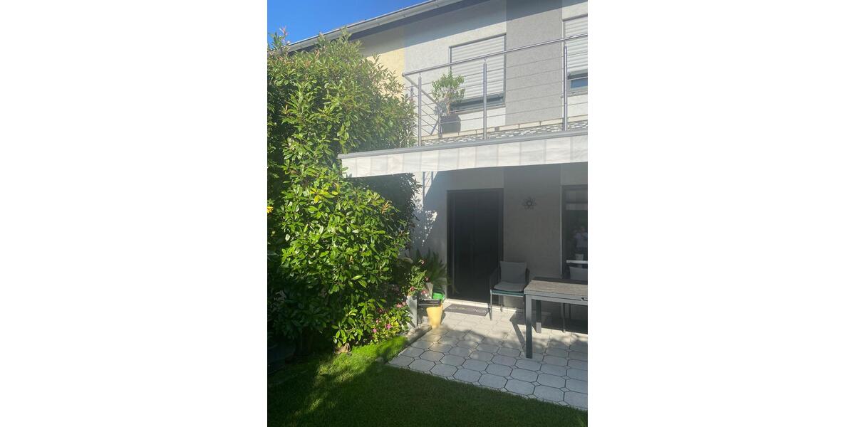 Reihenhaus Mannheim Rheinau - 5 Zimmer, 150 m&sup2;, 590.000&euro; | Angebot:24661125