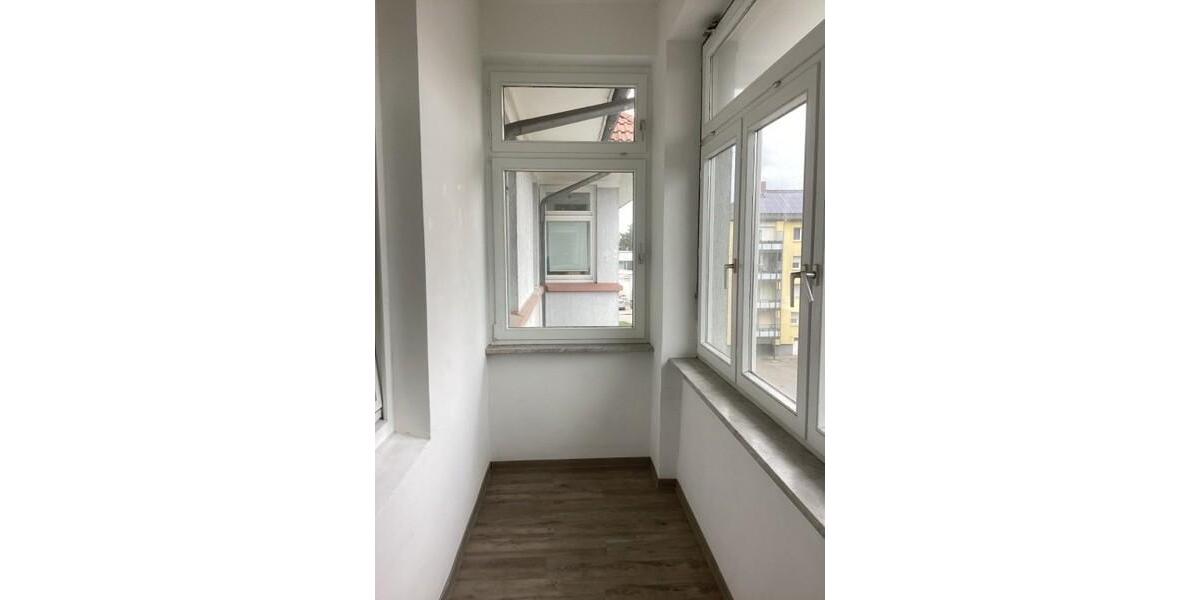 Etagenwohnung Mannheim Niederfeld - 4 Zimmer, 122 m&sup2;, 1.218&euro; | Angebot:25539468