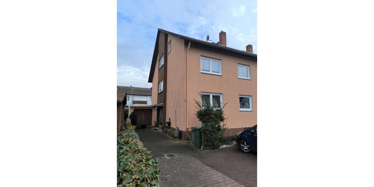 Dachgeschoßwohnung Edingen-Neckarhausen Neckarhausen - 2.5 Zimmer, 58 m&sup2;, 870&euro; | Angebot:25614606