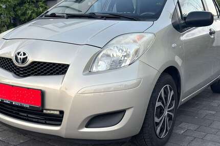 Toyota Yaris 157.984 km 4.200 &euro; Frankenthal 67227