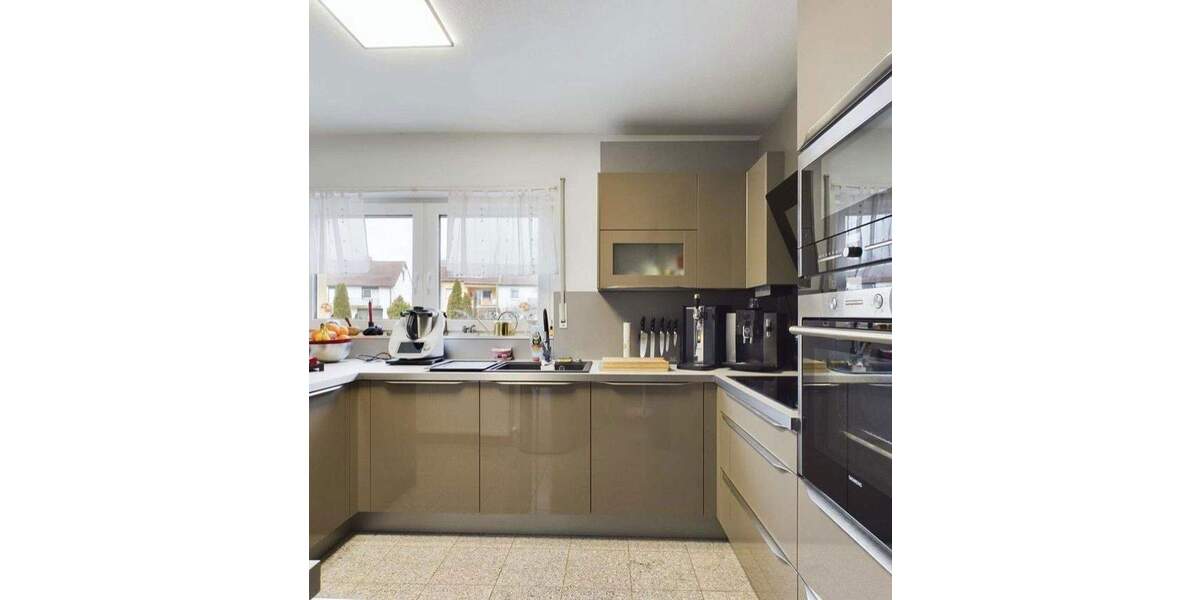 Doppelhaushälfte Ludwigshafen Oppau - 7 Zimmer, 186 m&sup2;, 595.000&euro; | Angebot:25171677