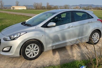 Hyundai i30 38.000 km 9.499 &euro; Viernheim 68519