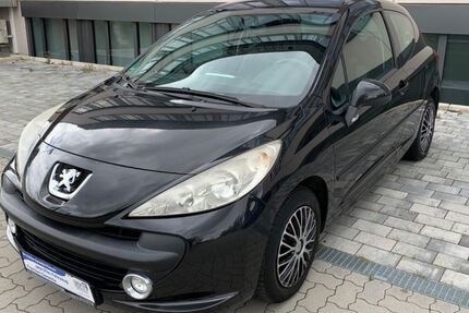 Peugeot 207 181.245 km 2.890 &euro; Ludwigshafen 67071