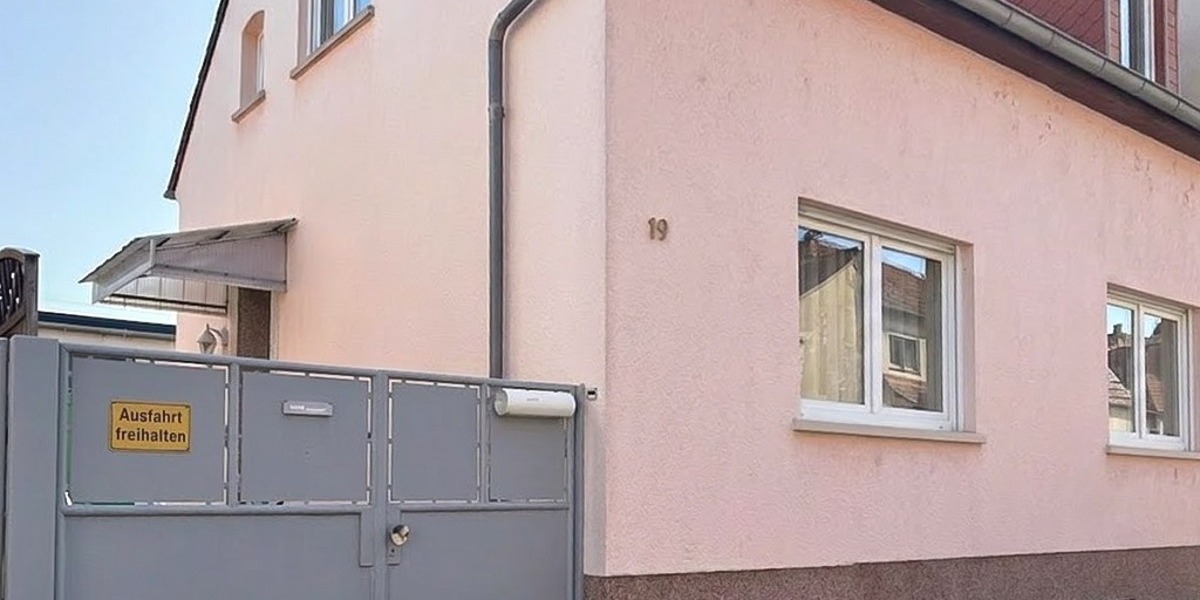 „Einfamilienhaus mit Anbau in ruhiger Lage – Potenzial inklusive“ in Ludwigshafen-Oggersheim - Einfamilienhaus Ludwigshafen Oggersheim | Angebot:26383346