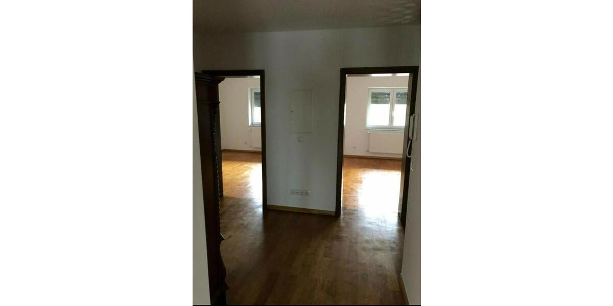 Etagenwohnung Brühl - 3 Zimmer, 93 m&sup2;, 1.170&euro; | Angebot:26326690
