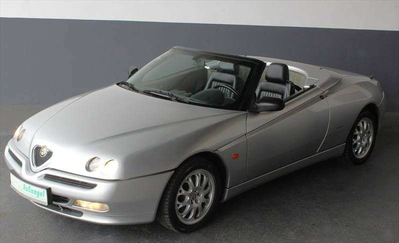 Alfa Romeo Spider 121.600 km 7.770 € Sinsheim 74889
