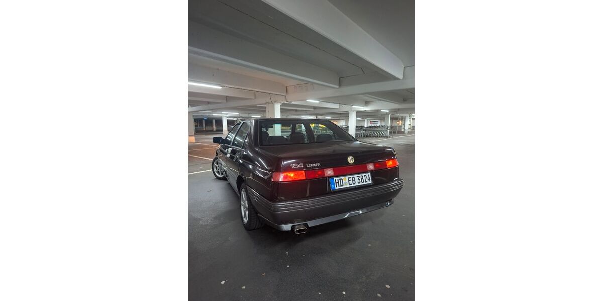 Alfa Romeo 164 174.859 km 3.290 &euro; Heidelberg 69126