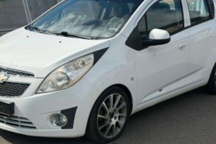 Chevrolet Spark 90.000 km 2.950 &euro; Mannheim 68199