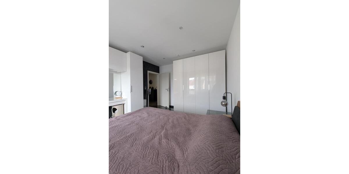 Etagenwohnung Ludwigshafen am Rhein Parkinsel - 3 Zimmer, 80 m&sup2;, 270.000&euro; | Angebot:24111145
